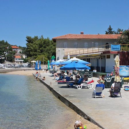 Apartments And Rooms With Parking Space Palit, Rab - 5061 Buitenkant foto