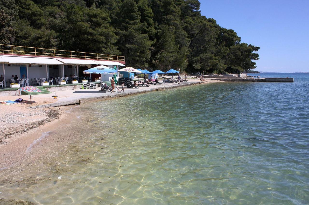 Apartments And Rooms With Parking Space Palit, Rab - 5061 Buitenkant foto