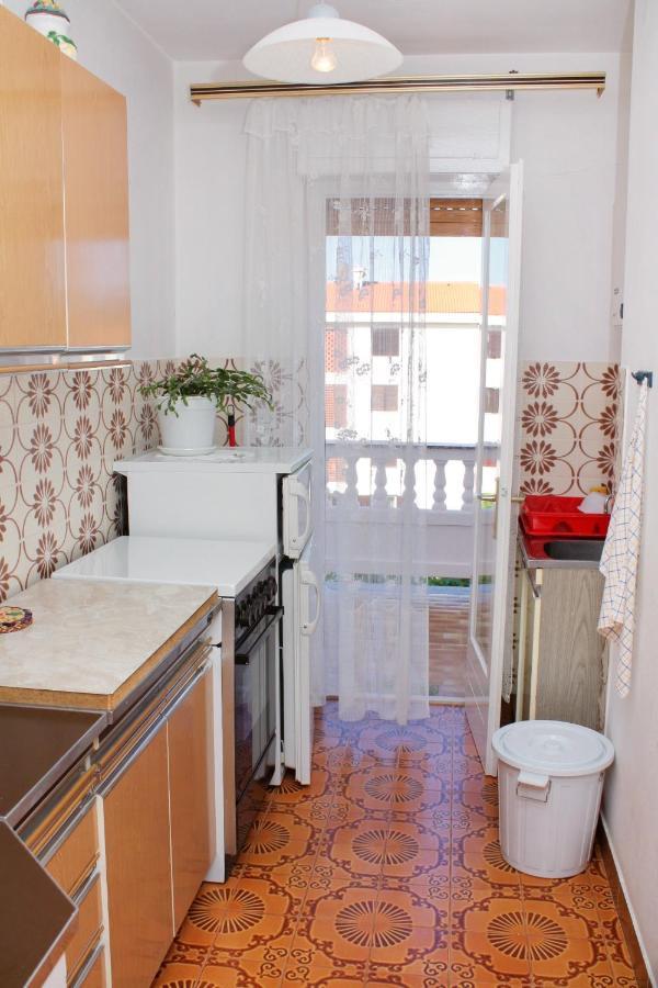 Apartments And Rooms With Parking Space Palit, Rab - 5061 Buitenkant foto