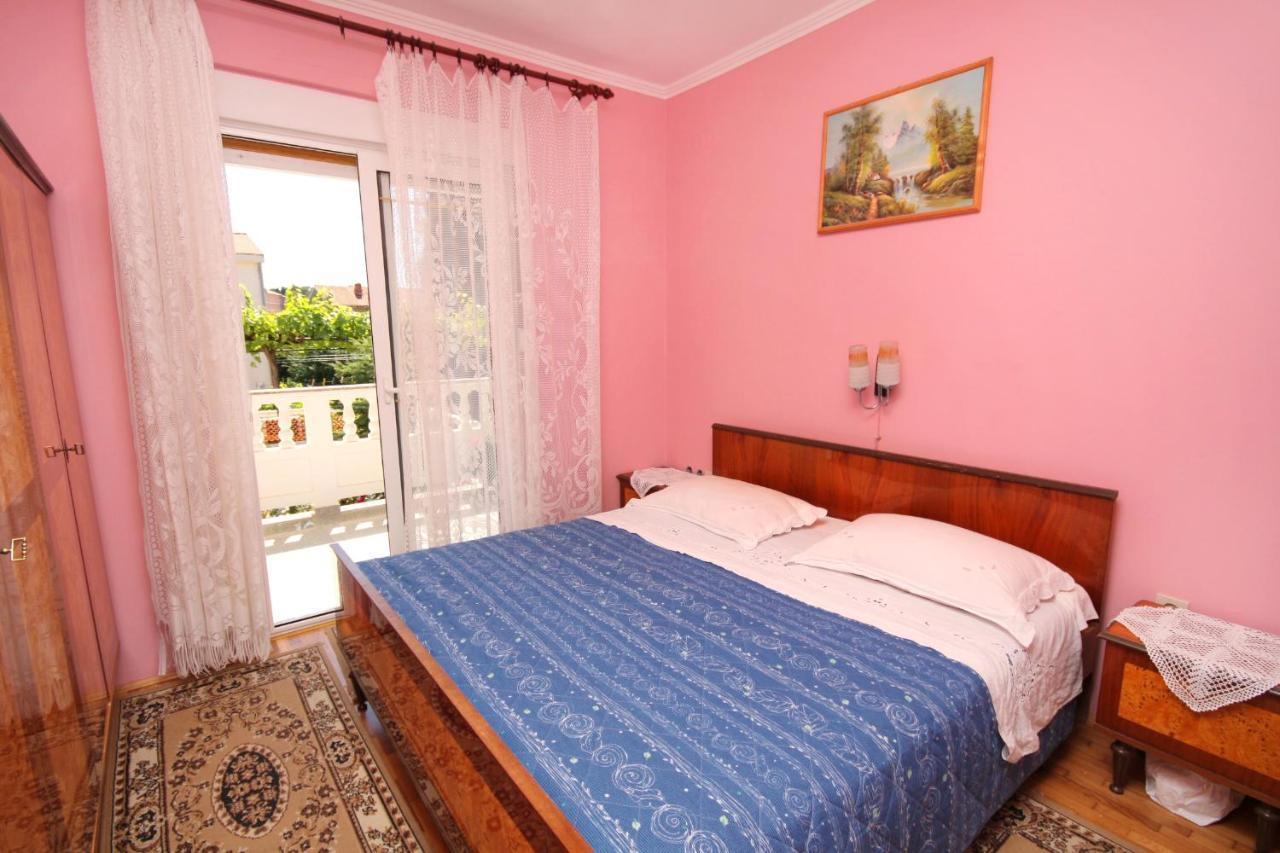 Apartments And Rooms With Parking Space Palit, Rab - 5061 Buitenkant foto