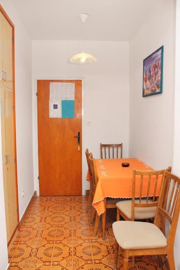 Apartments And Rooms With Parking Space Palit, Rab - 5061 Buitenkant foto
